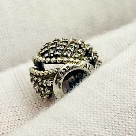 EUC Pandora 791749CZ Sterling Silver Majestic Feathers Openwork Charm w/ CZ's - Picture 10 of 11